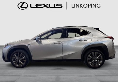 Lexus UX, 2023