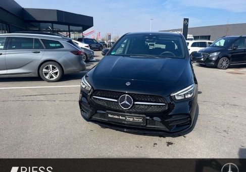 Mercedes-Benz B 250, 2021
