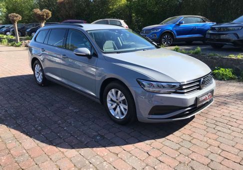 Volkswagen Passat Variant, 2022 3