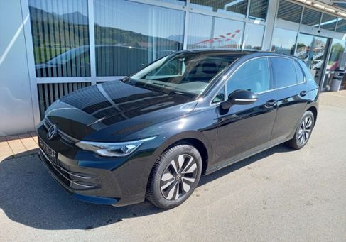 Volkswagen Golf, 2025