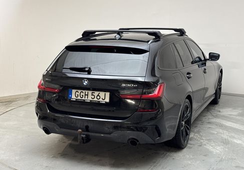 BMW 330, 2021 3