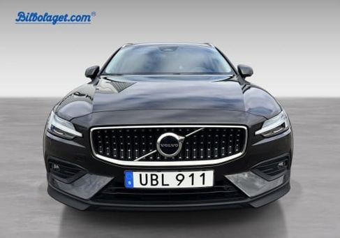 Volvo V60 Cross Country, 2024