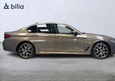 BMW 545, 2022
