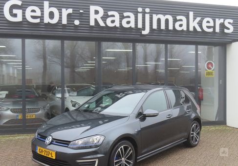 Volkswagen Golf, 2015