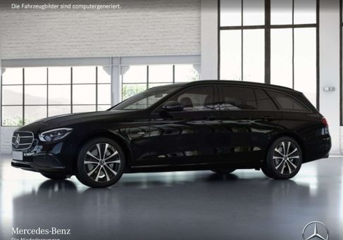 Mercedes-Benz E 300, 2021