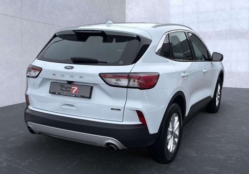 Ford Kuga, 2022