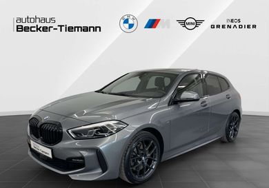 BMW 120, 2023