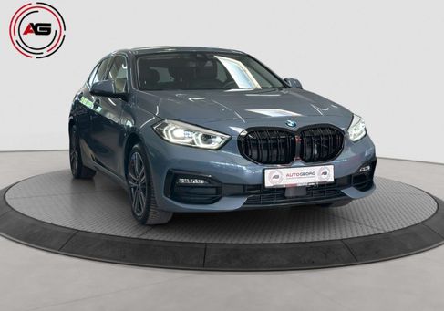 BMW 120, 2022