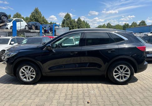 Ford Kuga, 2022