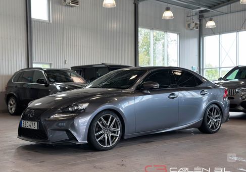 Lexus IS, 2014