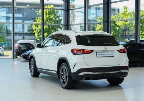 Mercedes-Benz GLA 250, 2020