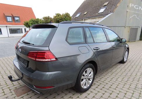 Volkswagen Golf, 2019 3