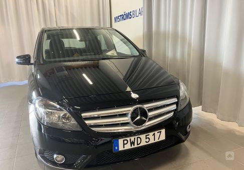 Mercedes-Benz B 180, 2012