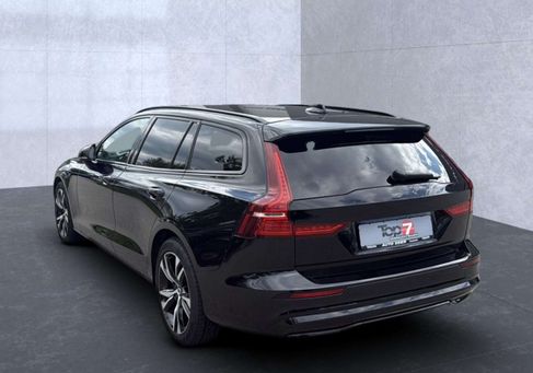 Volvo V60, 2024
