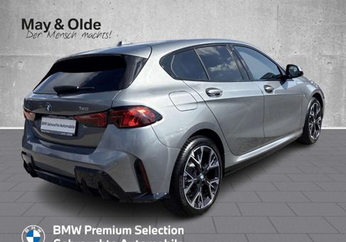 BMW 120, 2025