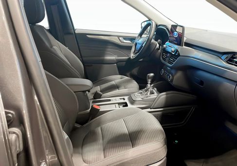 Ford Kuga, 2023