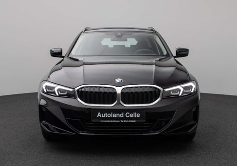 BMW 318, 2025