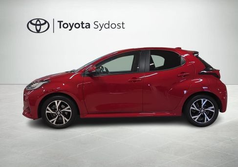 Toyota Yaris, 2024 3