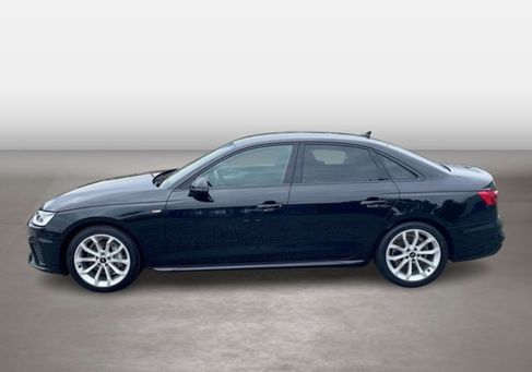 Audi A4, 2022
