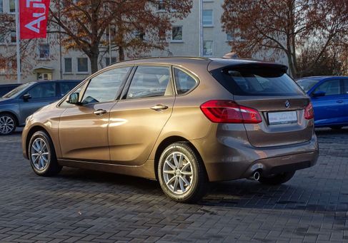 BMW 218, 2019