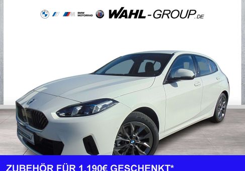 BMW 120, 2025 2