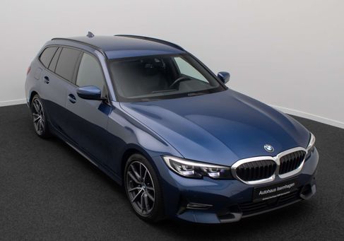 BMW 320, 2022 3
