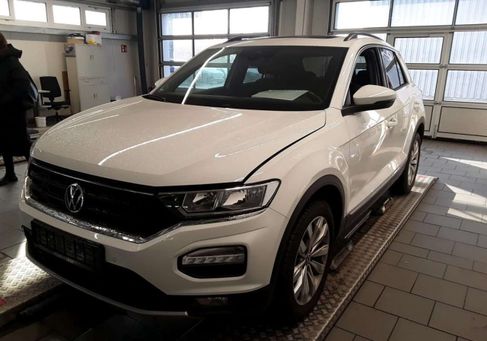 Volkswagen T-Roc, 2021