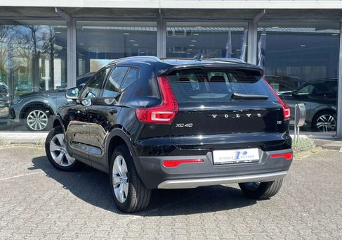Volvo XC40, 2022