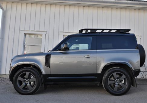 Land Rover Defender, 2025