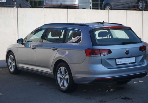 Volkswagen Passat Variant, 2021