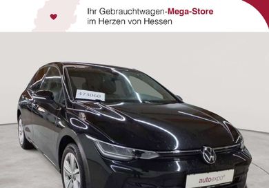 Volkswagen Golf, 2024