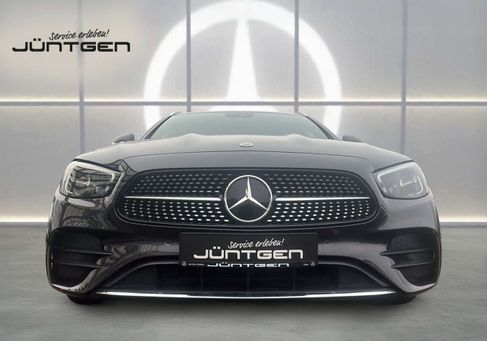 Mercedes-Benz E 200, 2022 2