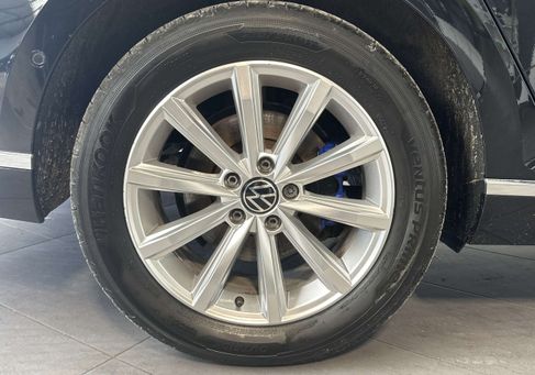 Volkswagen Passat Variant, 2023 3