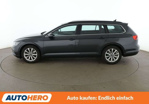 Volkswagen Passat, 2022 3