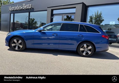 Mercedes-Benz C 220, 2023