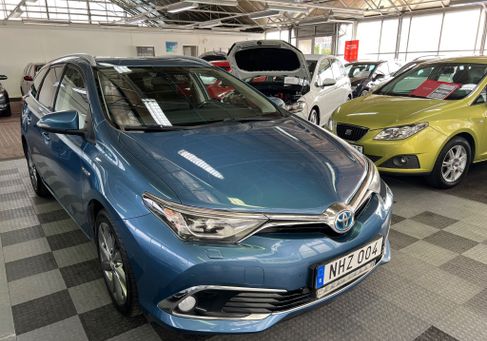 Toyota Auris Touring Sports, 2016