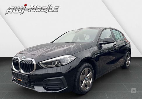 BMW 118, 2023