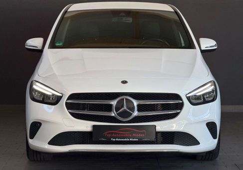 Mercedes-Benz B 180, 2020