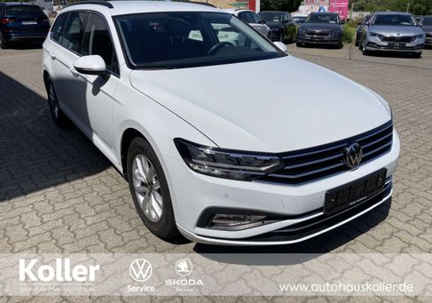 Volkswagen Passat, 2023