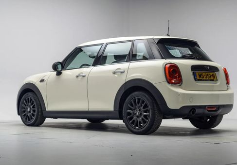 MINI ONE, 2017