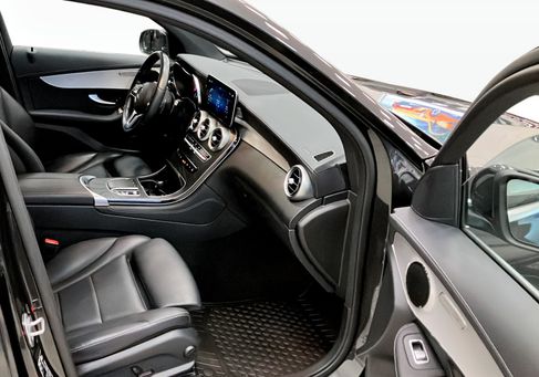 Mercedes-Benz GLC 300, 2021