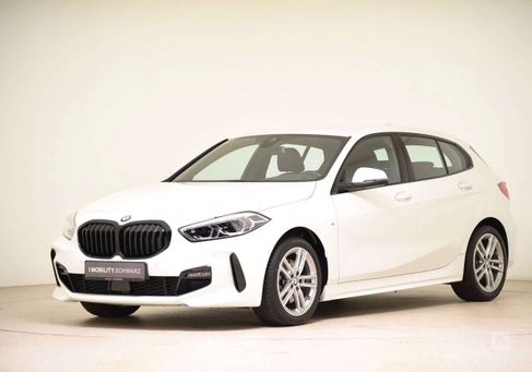 BMW 118, 2023