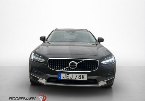 Volvo V90 Cross Country, 2021