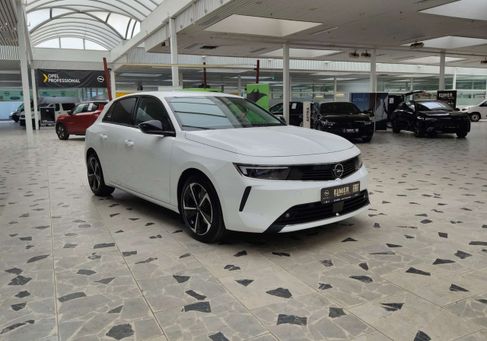 Opel Astra, 2022