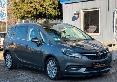 Opel Zafira, 2018
