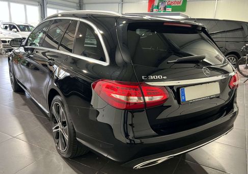 Mercedes-Benz C 300, 2020
