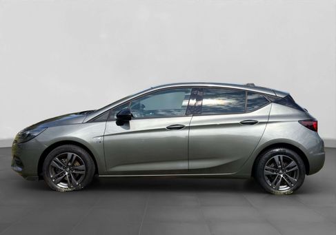Opel Astra, 2020