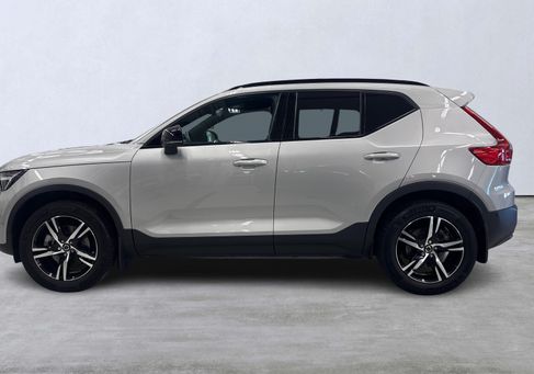 Volvo XC40, 2025 2