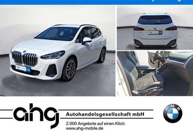 BMW 220, 2025