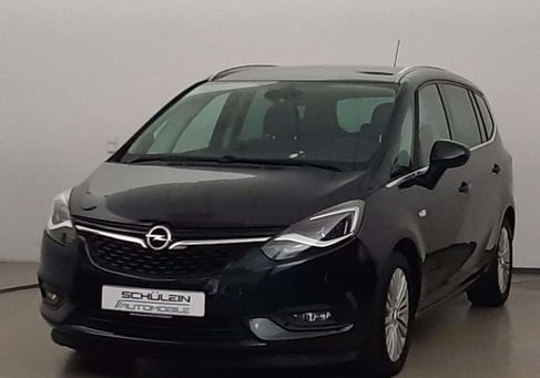 Opel Zafira, 2017